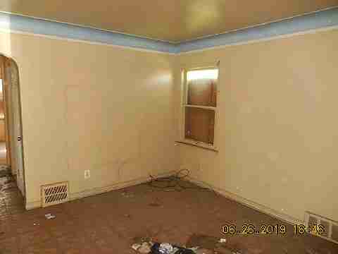 10035 Montrose (7)_m.jpg